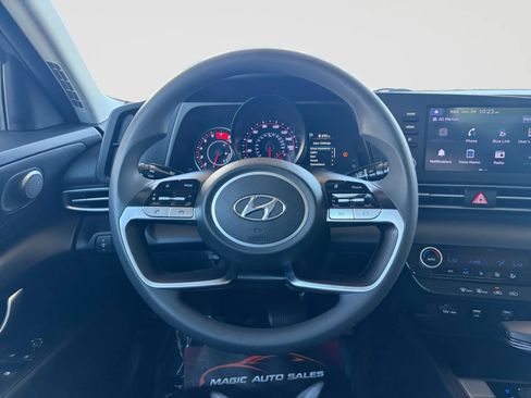 Used 2021 Hyundai Elantra SEL FWD image 27
