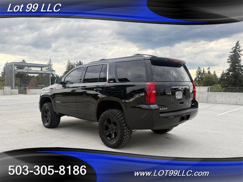 Used 2017 Chevrolet Tahoe LT w/ Z71 Midnight Edition image 8