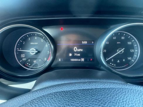 Used 2021 Buick Encore GX Select AWD/4WD image 19