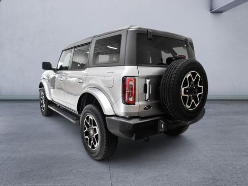 Used 2023 Ford Bronco Outer Banks AWD/4WD image 4