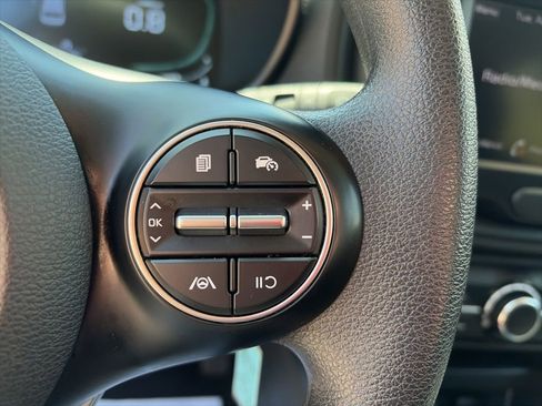 Used 2024 Kia Soul LX w/ Option Group 015 FWD image 23