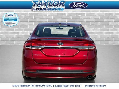 Certified 2017 Ford Fusion SE w/ Equipment Group 201A image 4