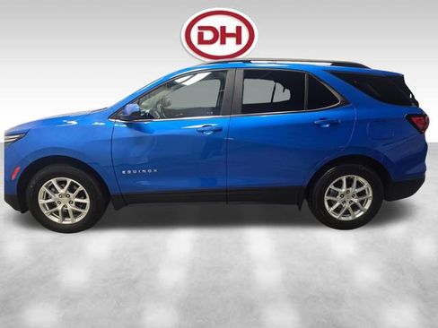 Used 2024 Chevrolet Equinox LT AWD/4WD image 9