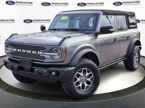 Certified 2023 Ford Bronco 4-Door image 1