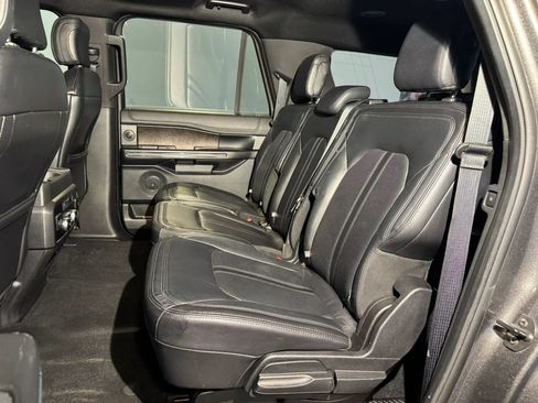 Used 2019 Ford Expedition Max Limited RWD image 26