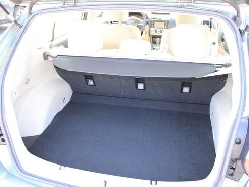 Used 2016 Subaru Impreza 2.0i Premium image 23