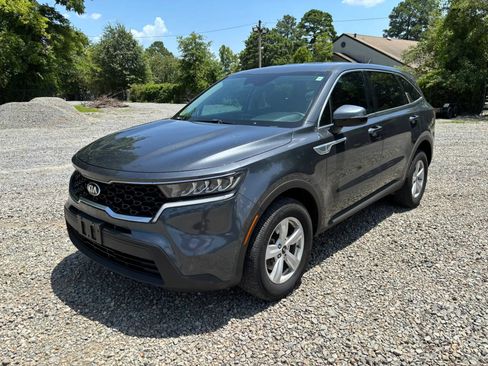 Used 2021 Kia Sorento LX AWD/4WD image 8
