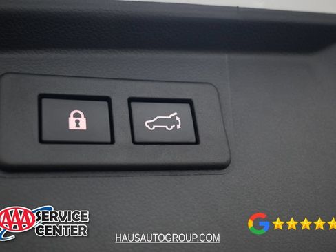 Used 2022 Subaru Outback Premium AWD/4WD image 16