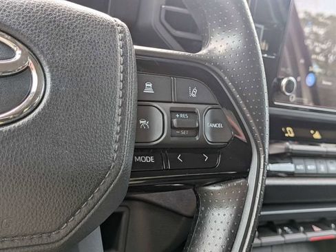 Used 2024 Toyota Tundra SR AWD/4WD image 30