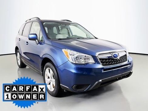 Used 2014 Subaru Forester 2.5i Premium w/ All-Weather Package image 2