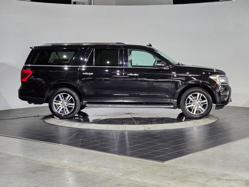 Used 2023 Ford Expedition Max Limited image 3