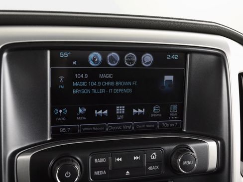 Used 2018 GMC Sierra 1500 SLE image 17