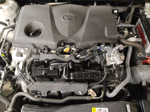 Used 2024 Toyota Camry LE image 30