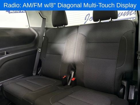 Used 2023 GMC Acadia SLE w/ Driver Convenience Package image 15