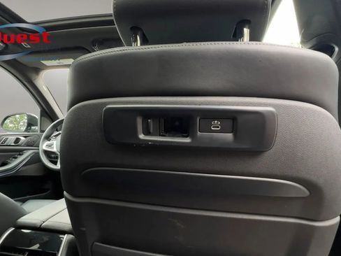 Used 2020 BMW X5 M50i w/ Executive Package AWD/4WD image 24