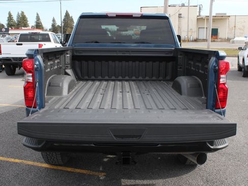New 2026 Chevrolet Silverado 2500 Custom w/ Custom Value Package AWD/4WD image 7