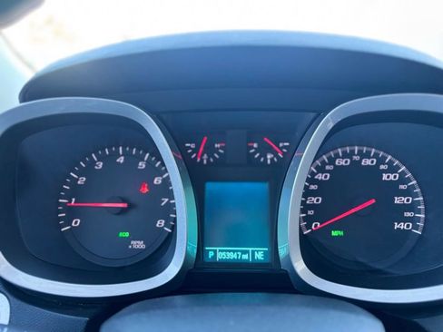 Used 2017 Chevrolet Equinox LS image 21