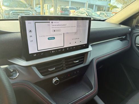 Used 2025 Ford Explorer ST-Line image 10