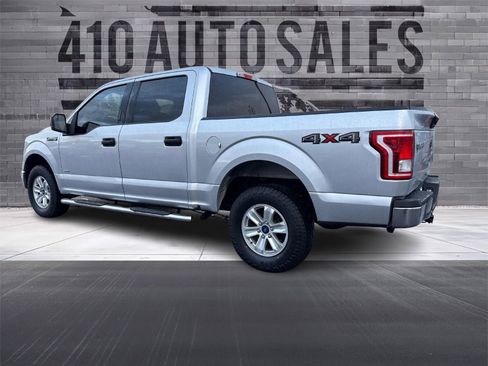Used 2015 Ford F150 XLT image 8
