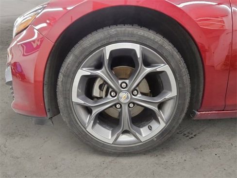 Used 2024 Chevrolet Malibu LT image 14