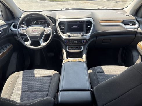Used 2023 GMC Acadia SLE FWD image 23
