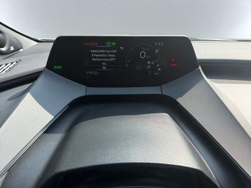 Used 2024 Toyota Prius Prime Premium w/ Advanced Technology Package FWD image 12