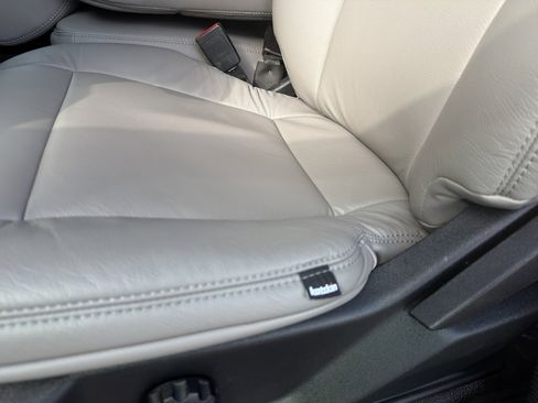 Used 2021 Ford F250 XLT image 17