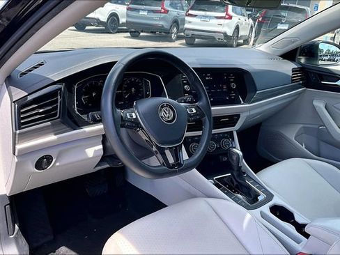 Used 2020 Volkswagen Jetta SEL FWD image 14