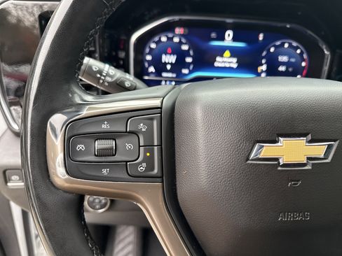 Used 2024 Chevrolet Silverado 2500 High Country w/ Technology Package image 28