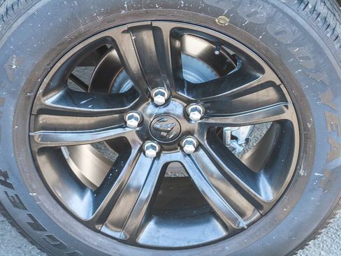 Used 2022 RAM 1500 Warlock w/ Technology Package I RWD image 11