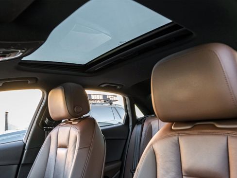 Used 2018 Audi A4 2.0T Ultra Premium Plus w/ Premium Plus Package image 4