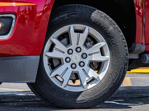 Used 2015 Chevrolet Colorado LT w/ LT Convenience Package RWD image 6