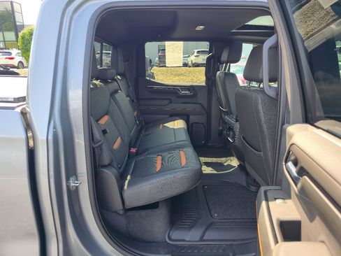Certified 2023 GMC Sierra 1500 AT4 w/ AT4 Preferred Package AWD/4WD image 28