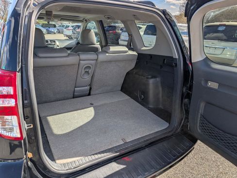 Used 2010 Toyota RAV4 Limited image 6