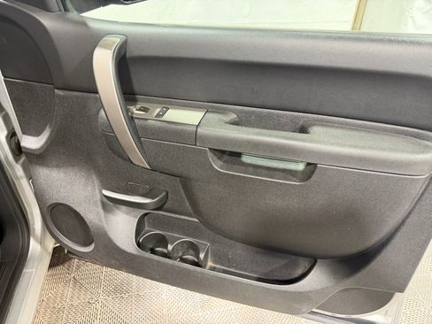 Used 2011 GMC Sierra 1500 SLE w/ Power Tech Package image 13