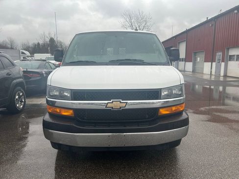 Used 2024 Chevrolet Express 2500 w/ Driver Convenience Package image 2