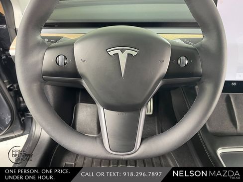 Used 2023 Tesla Model 3 Performance image 23