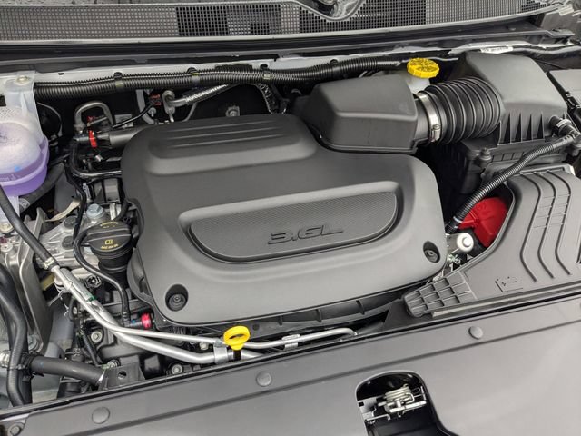 New 2026 Chrysler Pacifica Select AWD/4WD image 29