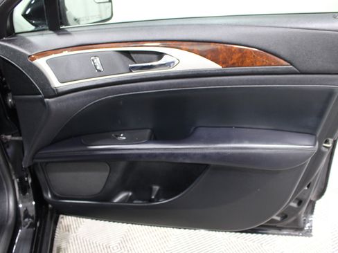 Used 2017 Lincoln MKZ Select w/ Climate Package FWD image 26