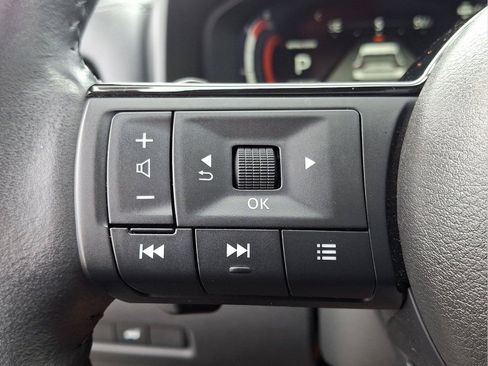 Used 2021 Nissan Rogue Platinum FWD image 20