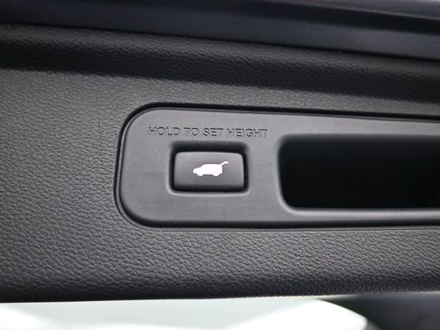 Certified 2022 Honda Odyssey Touring image 24