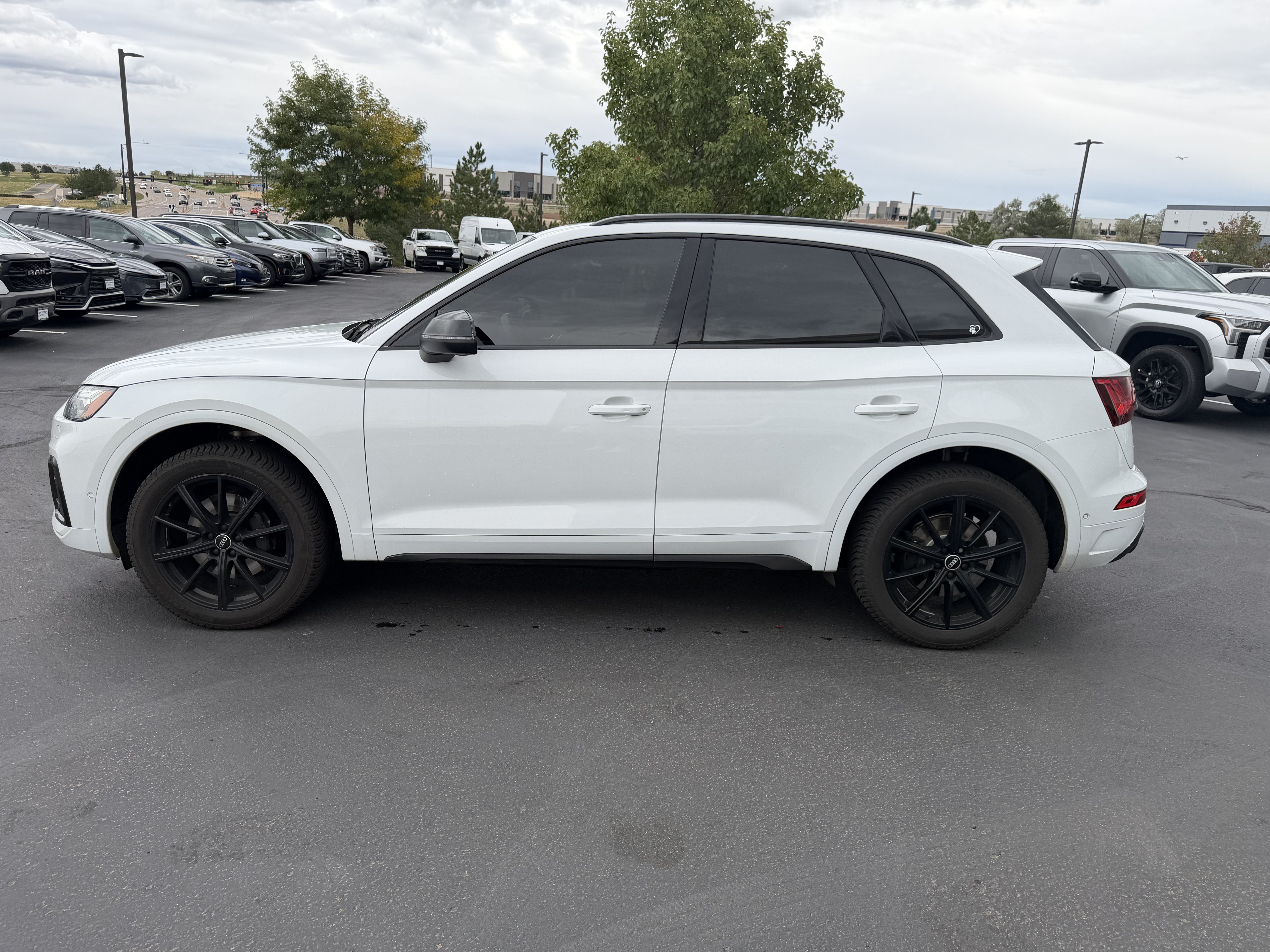 Used 2021 Audi SQ5 Prestige w/ Prestige Package AWD/4WD image 4