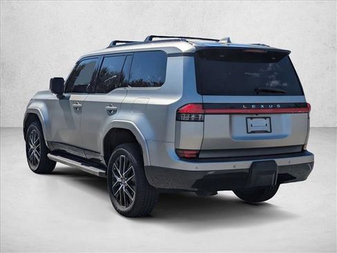 Used 2024 Lexus GX 550 w/ Accessory Package (Z1) image 7