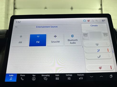 Used 2022 Ford Expedition Max XLT image 30