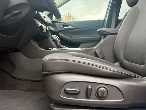 Certified 2023 Buick Encore GX Preferred w/ Cold Weather Comfort Package image 30