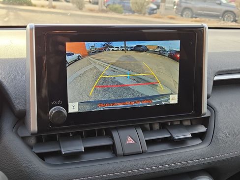 Used 2024 Toyota RAV4 XLE image 18