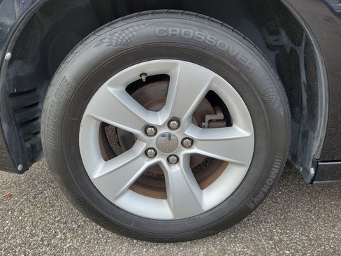 Used 2012 Dodge Charger SE image 26