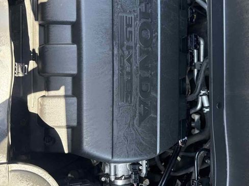 Used 2013 Honda Pilot Touring image 40