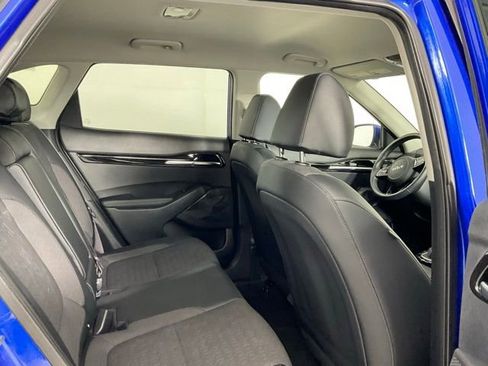 Used 2025 Kia Seltos S image 24