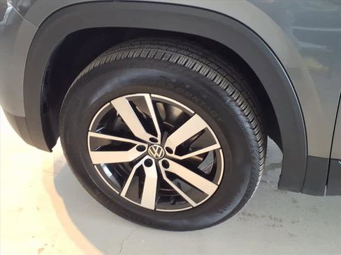 Used 2021 Volkswagen Atlas SE image 8